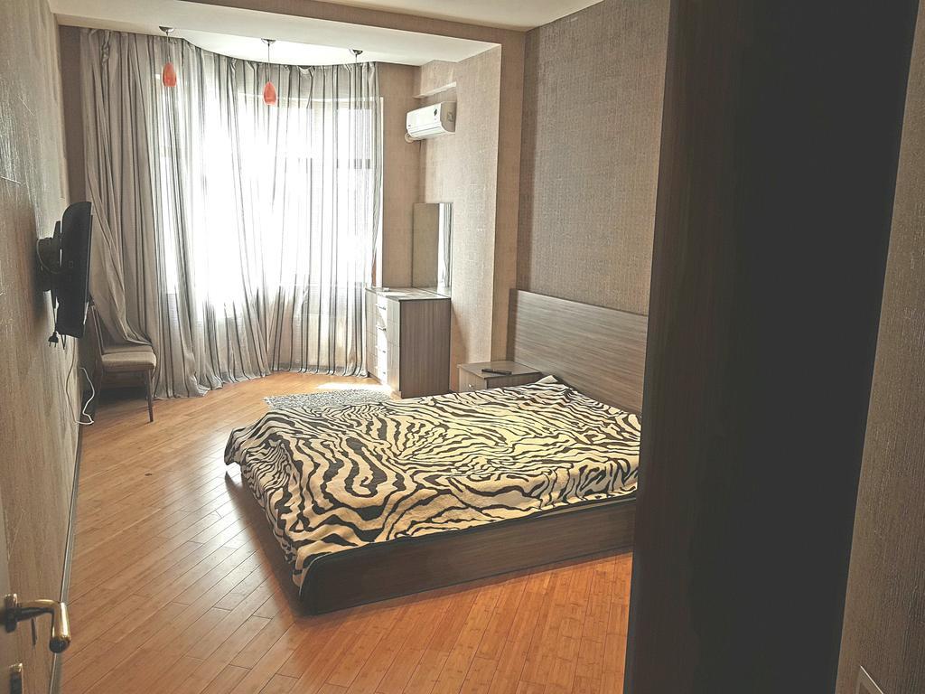 Apartment On Mirqasimov St.29 Baku Bagian luar foto