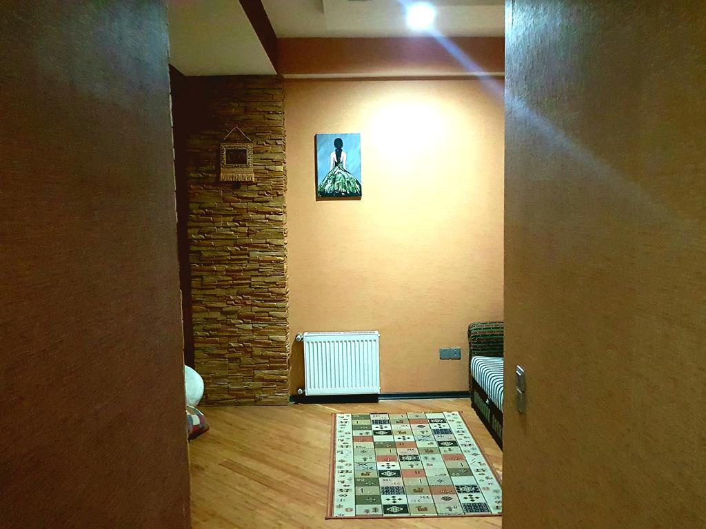Apartment On Mirqasimov St.29 Baku Bagian luar foto